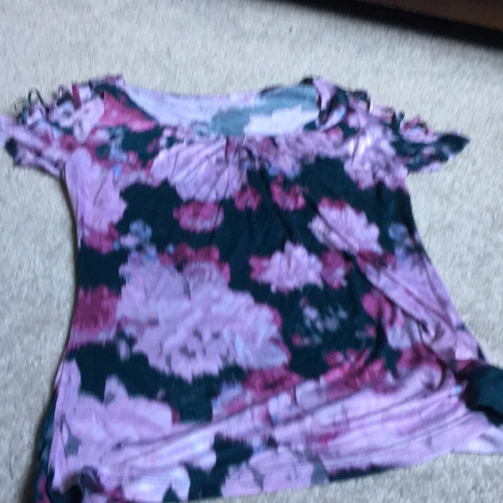 Jennifer Lopez size small top